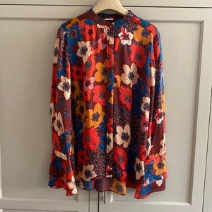 Elie Tahari Floral Silk Blouse, in pristine condition